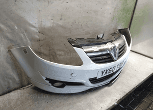 Zderzak przód przedni opel corsa d biały Y474 halogeny 2
