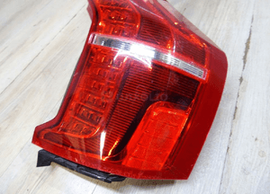 Volvo XC90 ii lampa prawa tył tylna 31655916 llu 3