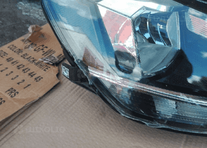 lampa prawa przód golf 7 uszkodzona 2