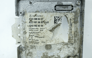 WZMACNIACZ HARMAN MERCEDES W223 W447 A2439008400 4
