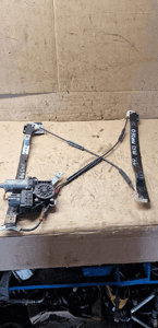 Mechanizm podnośnik szyby prawy przód Ford Mondeo MK3 1S71-F23200-BJ 1