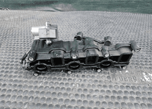 Kolektor Ssacy Klapy Nastawnik Ciegno 2.7 3.0 TDI V6 Audi A4 B8 A5 A6 Q5 VW 12