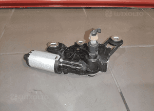 Audi Q7 4L lift silnik silniczek wycieraczki tylnej tył oryginał sprawny 3