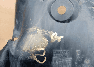 Nadkole prawy przód przednie prawe Renault Clio III 8200334165 638458031R 7