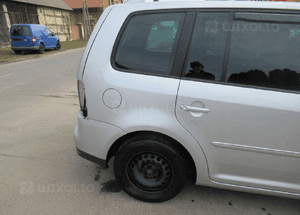 Błotnik tylny tył prawy vw touran i 1 lift LA7W 2