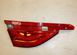 Jaguar xf X260 lampa lewy tył tylna lewa w klapę 2