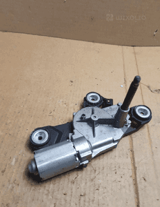 } SILNICZEK WYCIERACZKI TYŁ FORD FOCUS MK3 nr 0390201205 / BV61-17K441-AA 7