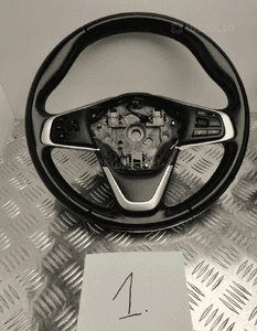 Bmw F48 kierownica multifunkcyjna 2