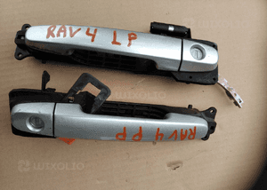 Toyota RAV 4 00-05 klamka drzwi przod prawa 1