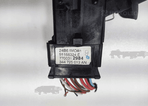 Przełącznik manetka świateł kierunkowskazów renault trafic ii 7700312984 5