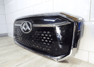 Maxus e-deliver 9 atrapa grill gril 4