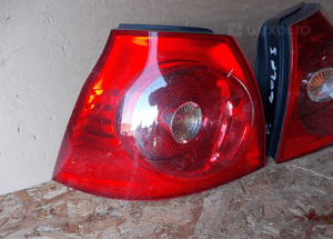 3X. kpl. vw golf v lewa prawa tył lampa karoseryjna 3