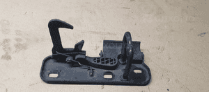 Zamek rygiel maski przód VW Golf V 1K0823480 1