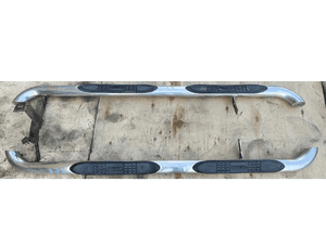 Progi boczne stopnie zewnętrzne Land Rover Discovery 3 III L319 1