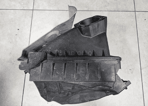 Audi A4 B6 B7  2.0 FSI obudowa filtra powietrza 06B133835BD 06B133837AG 3