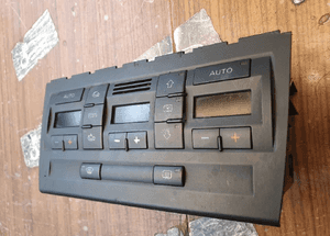 Klimatronik 8E0820043 BQ Panel Sterowania Nawiewu Klimatyzacji Soul 2 DIN A4 B7 Seat Exeo 4