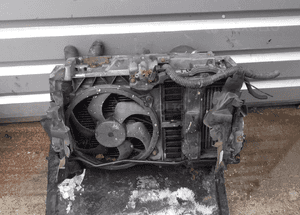 Peugeot 407 Citroen C5 1.6 HDi pas przedni chłodnica wentylator intercooler 1