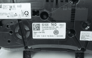 Licznik zegary vw golf vii 7 68998KM 5G1920741D 6