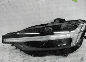Volvo XC60 ii lift full led lampa przednia lewa lewy przód 1
