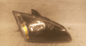 Przod przednia lampa prawa ford focus MK2 1
