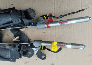 Volvo S60  V70 Xc70 pas bezpieczenstwa przod przedni prawy 3