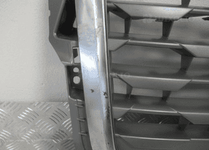 Grill gril atrapa audi Q2 81A853651 2016-2020 7