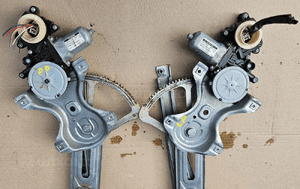 Toyota Avensis T27 podnośnik mechanizm szyby przód prawy lewy 2