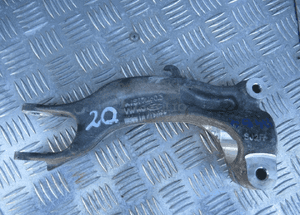 UCHWYT WIDELEC AMORTYZATORA PRZÓD PRZEDNI PRAWY AUDI A4 B9 2015-  8W0413038 1