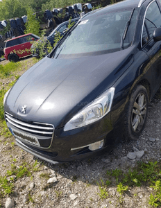 Peugeot 508 i lampa lewa przod uk 4