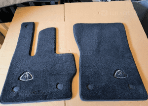 Mercedes-Benz HOFELE W463 ORYGINALNE DYWANIKI WELUROWE 3212876 1