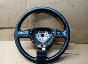 Kierownica trójramienna multifunkcyjna skórzana VW Passat B6 3C0419091LE 2