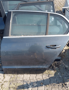 drzwi lewe tył superb 2