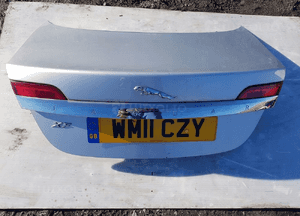 Klapa bagażnika kompletna jaguar xf X250 07-15 mee w kolor 1