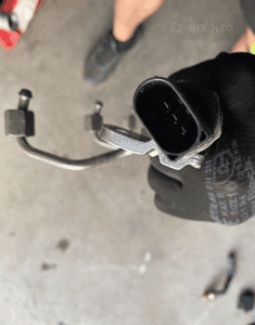 Listwa wtryskowa czujnik paliwa Jeep Mercedes 3.0cdi 3.0crd rurki przewody a6420702695 4