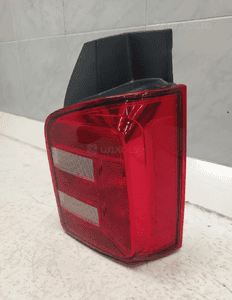 Volkswagen transporter multivan T5 03-09 lampa prawy tył prawa tylna oryginał 4