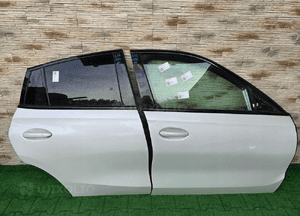 Drzwi bmw X6 G06 kolor A96 1