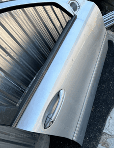 MERCEDES E 211 drzwi prawe przednie przód srebrne lakier 744 szyba zamek klamka avantgarde 22