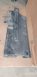 Osłona podwozia płyta lewa Skoda Roomster 6Q7825211 3