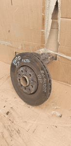 Zwrotnica prawy przód przednia prawa Skoda Rapid 1.6 TDI 3