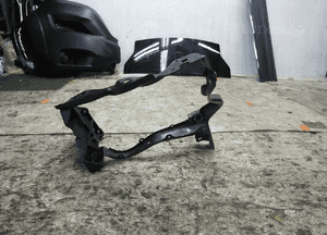 Mercedes 212 lift okular lewy przedni 7