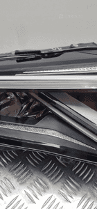 Seat tarraco lampa lewa przód uk 5FK941007H km 6