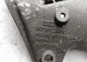 Łapa podpora skrzyni Audi A4 A5 A6 8K0399263K 3