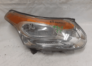 Przod przednia lampa prawa citroen C3 picasso 1