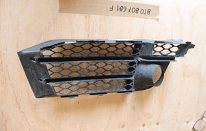 Kratka zderzaka lewa audi RS5 8T 8T0807681F 2013 12