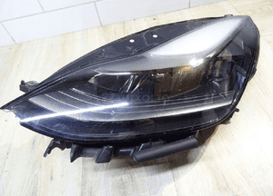 Lampa przednia lewa 1514952-00-C tesla 3 lift 1