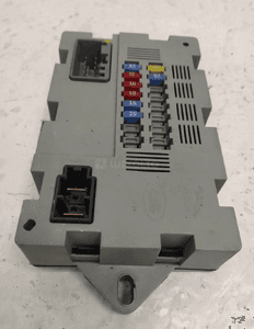 JAGUAR F-PACE X761 XJ X351 F-TYPE X152 XE X760 XF X250 I-PACE X590 RANGE ROVER EVOQUE SKRZYNKA BEZPIECZNIKÓW BEZPIECZNIKI ORYGINAŁ 4