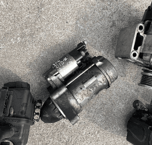 MERCEDES 2,2 cdi om 651 rozrusznik 694655555 2