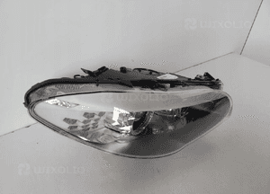 BMW 5 F10 F11 Lampa przednina Xenon Prawy - 12626 2