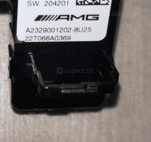 Pokrętło kierownicy AMG Mercedes A2329001202 4
