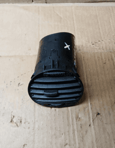 Kratka nawiewu prawy przód VW New Beetle 1C0837477 2